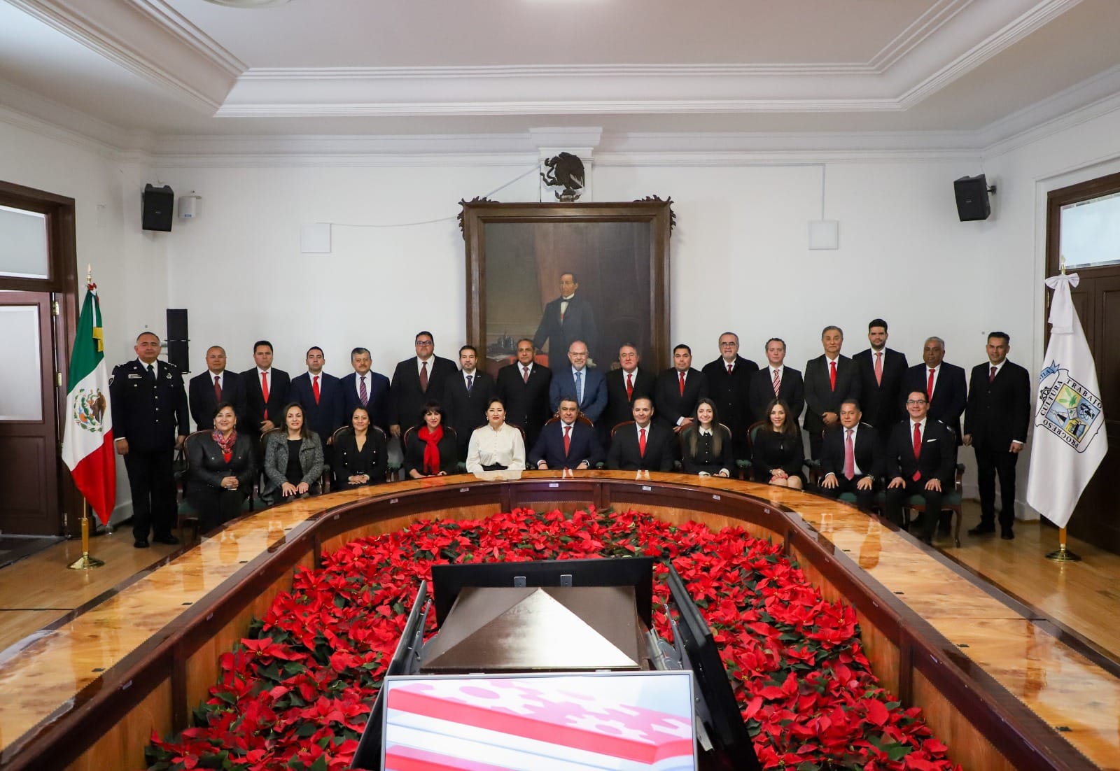 1701816735 48 Esta manana durante la Tercera Sesion Solemne del Ayuntamiento de