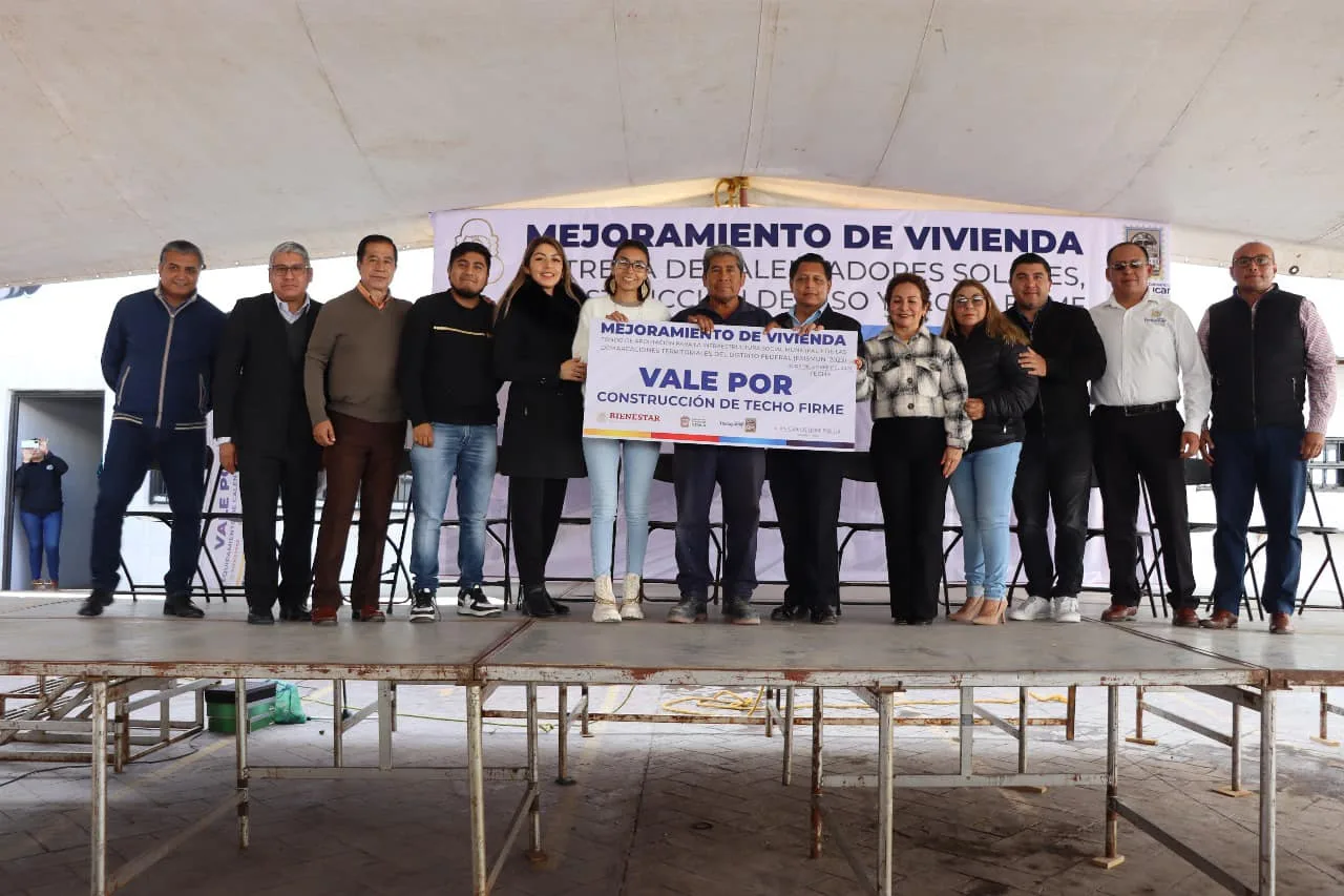 1701817019 Entrega de vales de equipamiento de calentadores solares pisos y jpg