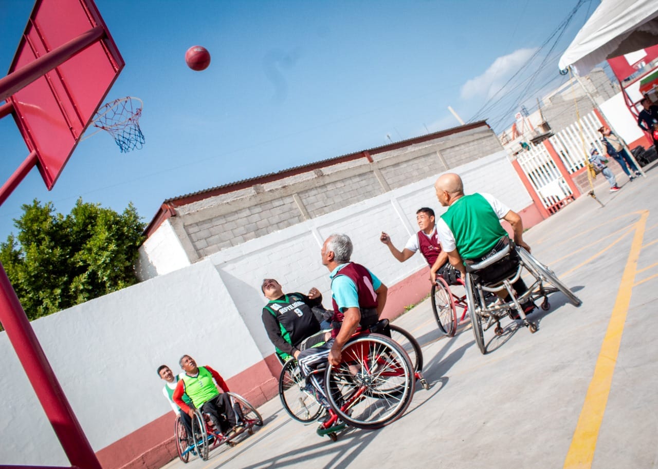 1701868945 103 SMDIF REALIZA FERIA DE LA INCLUSION PARA PERSONAS CON DISCAPACIDAD