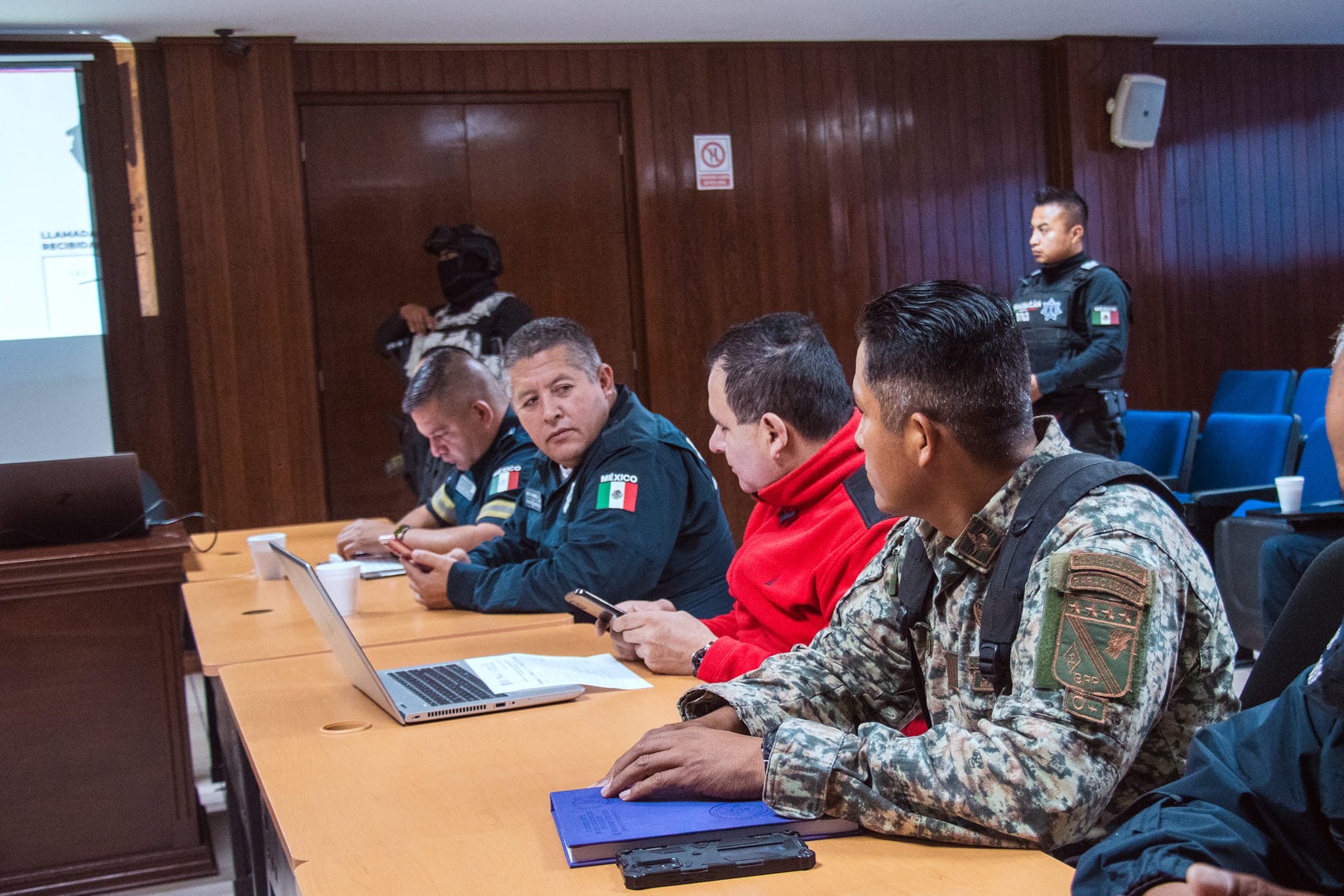 1701883556 373 TRES ORDENES DE GOBIERNO TRABAJAN POR LA SEGURIDAD EN CHIMALHUACAN