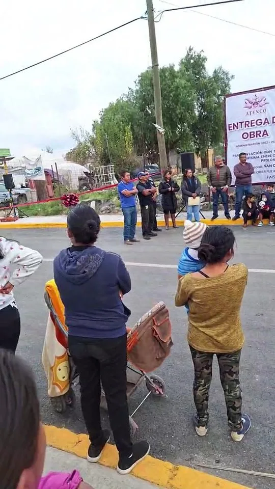 1701884438 Entrega de obra repavimentacion con concreto asfaltica en San Cristobal jpg