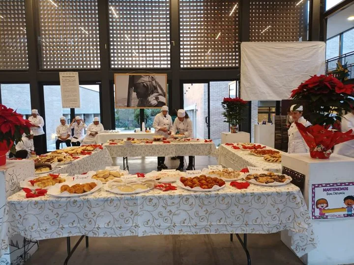 1701903421 Conclusion del Diplomado en Gastronomia realizado en el Centro Cultural jpg