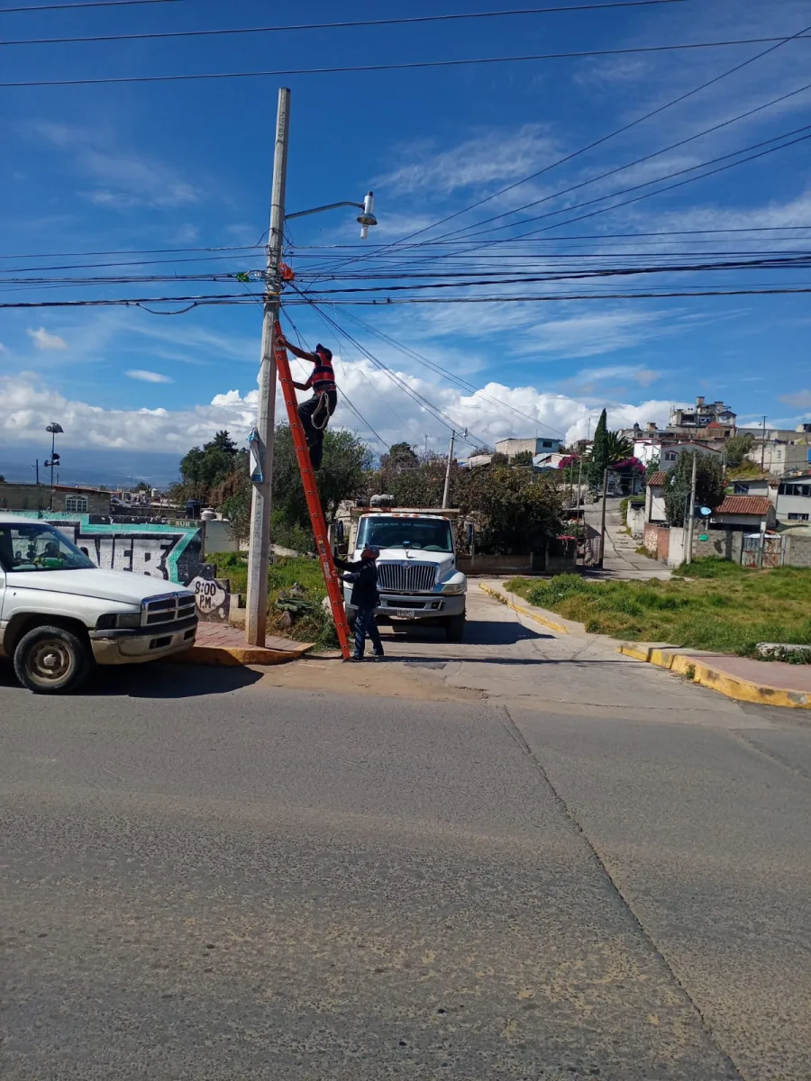 1701971193 975 Hoy la Direccion de Servicios Publicos se encuentran realizando trabajos