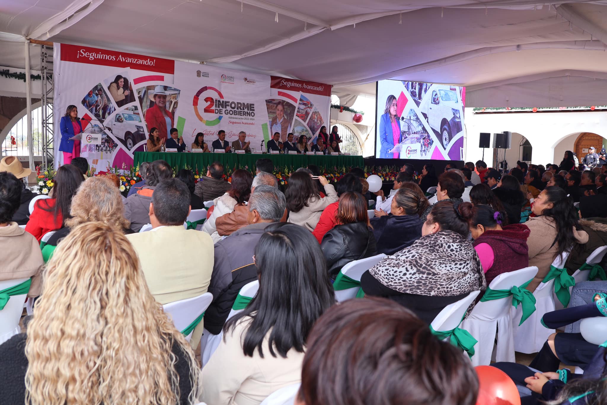 1702041737 274 La Presidenta Municipal Astrid Davila Ordonez y su Cabildo en