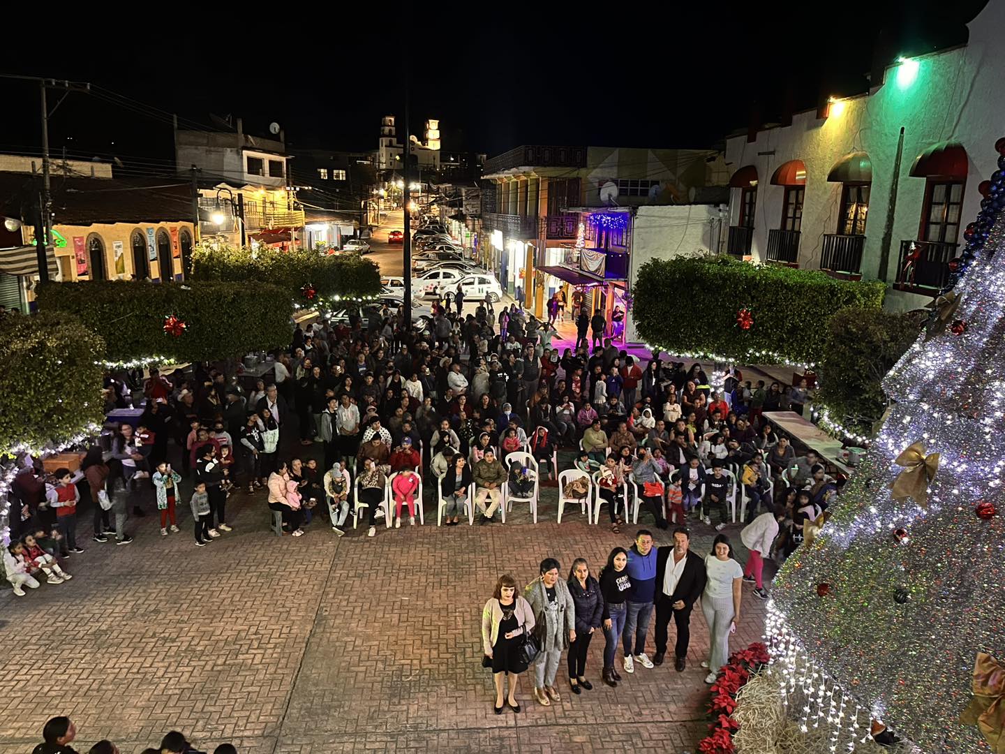 1702042996 En el marco de las fechas decembrinas el Presidente Municipal