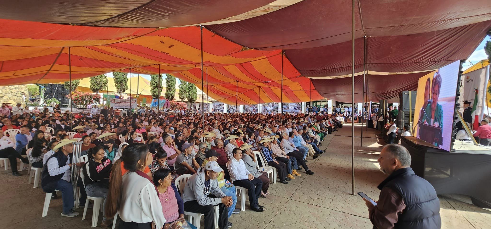 1702044525 721 Rendi cuentas al pueblo y al Municipio de Tlatlaya en