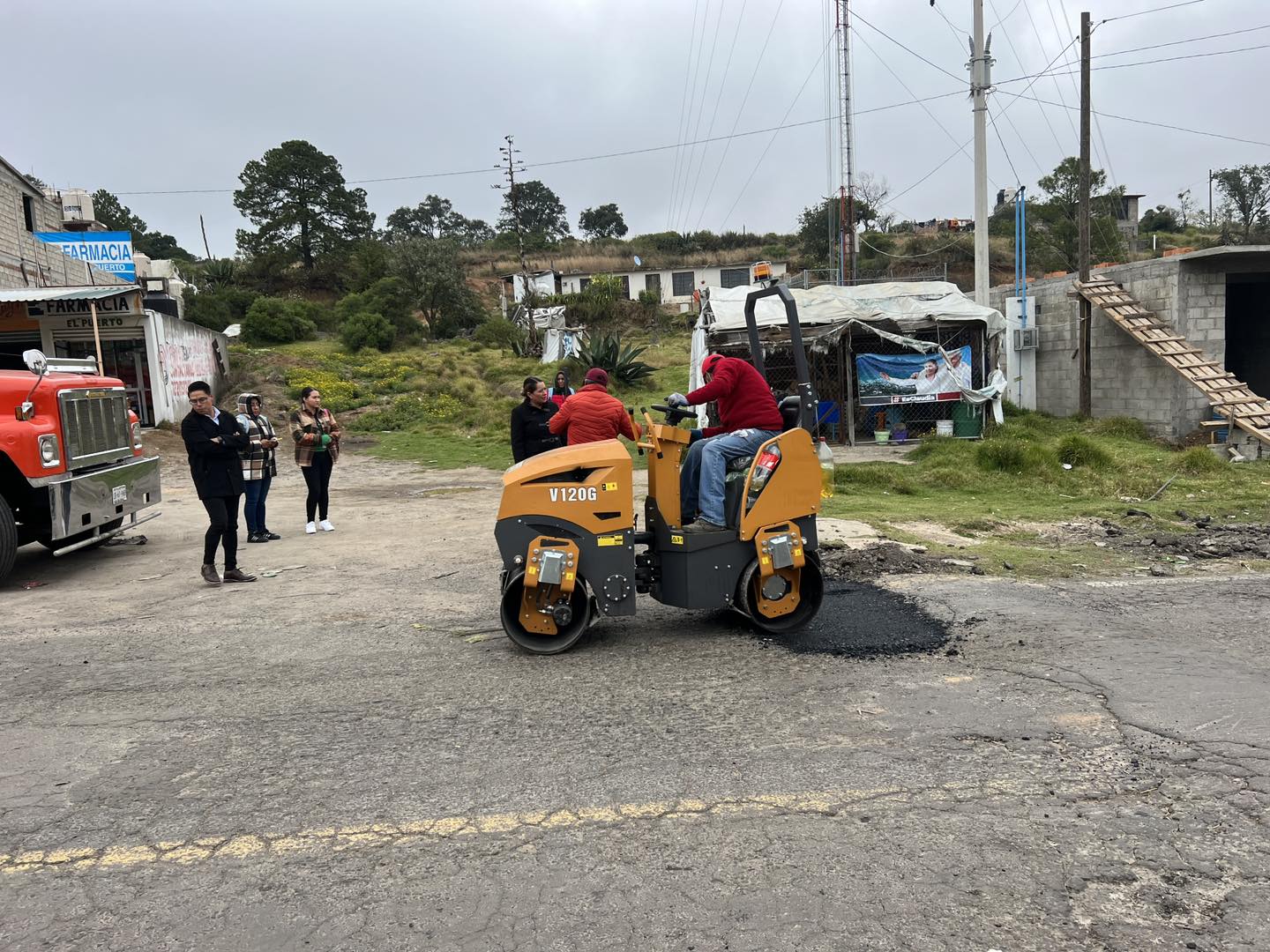 1702045820 98 Con gran esfuerzo aplicamos recursos propios a la carretera que