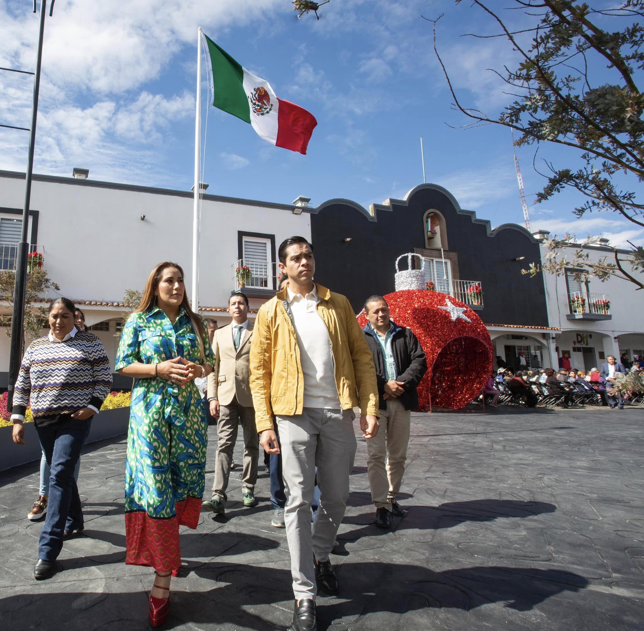 1702048067 749 ¡Ven a conocerla Inauguramos nuestra Plaza Municipal SanAntonioLaIsla un espa