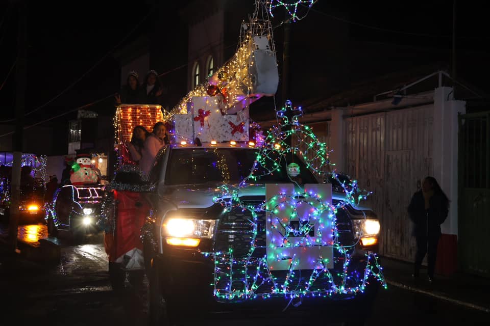 1702128406 613 Esta noche concluyo con exito la CaravanaNavidena EncendidoDelArbol y