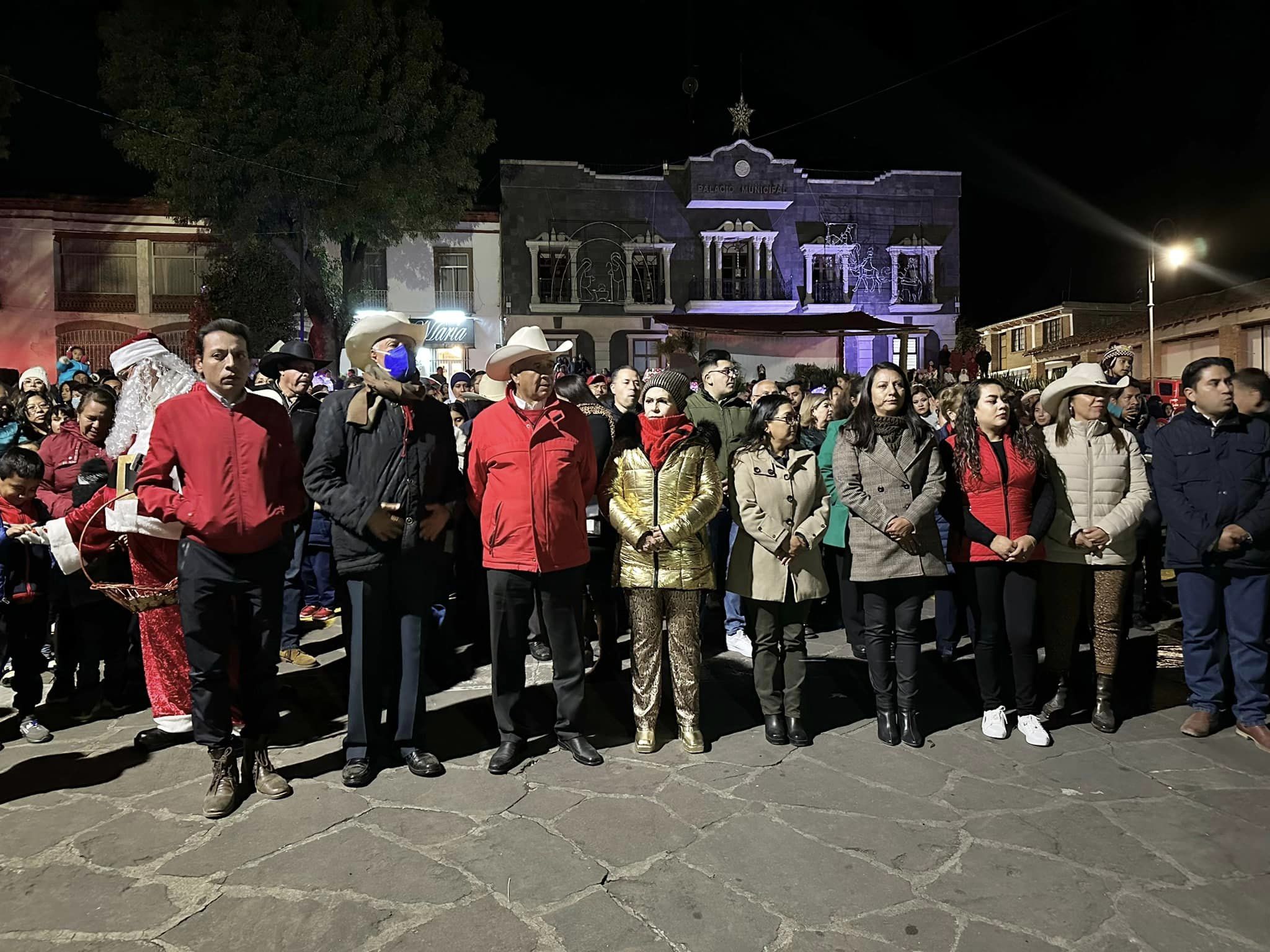 1702142652 653 El Presidente Municipal Jesus Cedillo Gonzalez acompanado del Diputado Federal