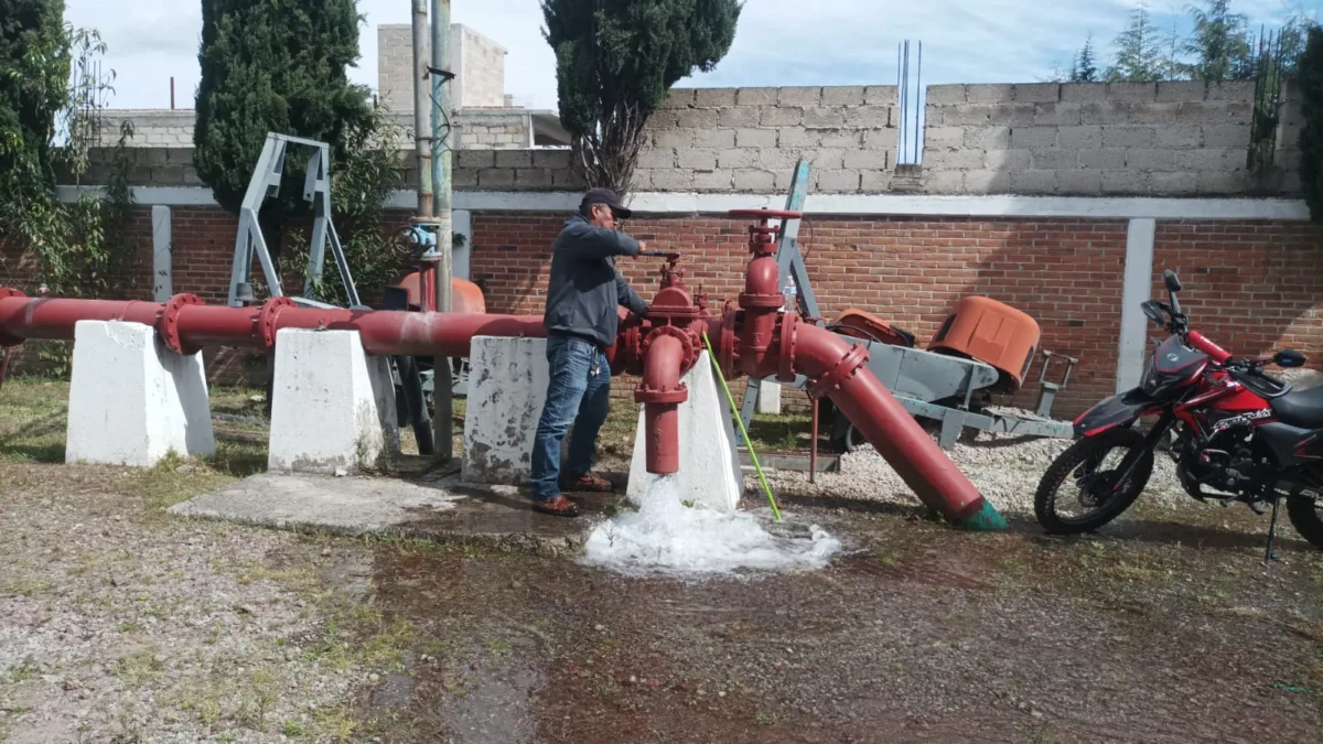 1702163366 440 Ya habra agua en el pozo de agua Roman Pina