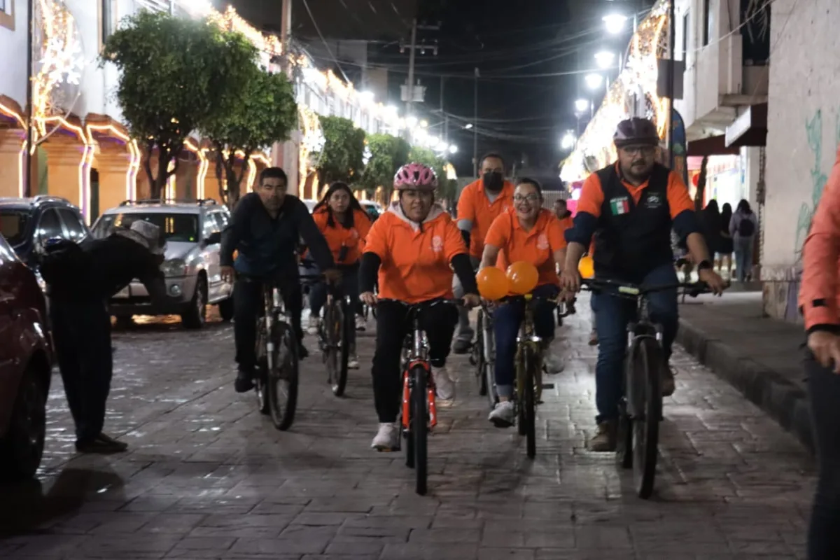 1702215304 692 CON RODADA CICLISTA EL GOBIERNO DE CHIMALHUACAN CONMEMORA DIA NARANJA