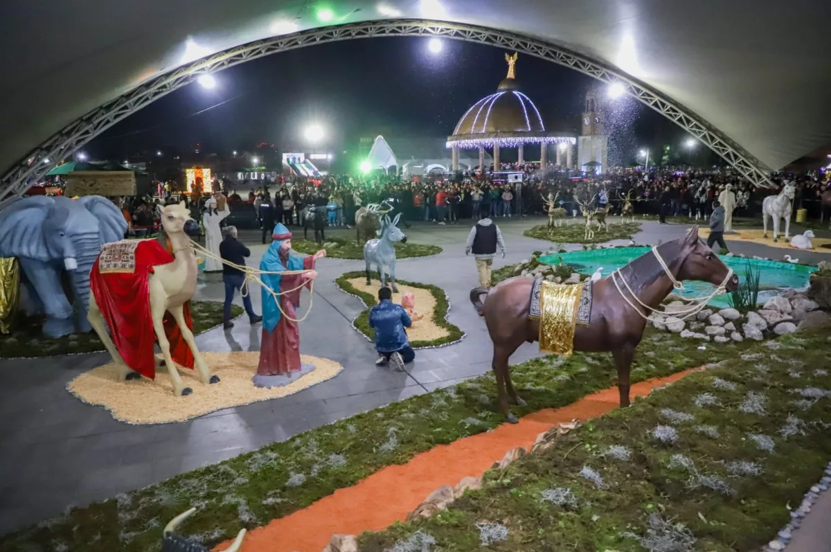 1702299993 849 La magia de la navidad llego a Tlalnepantla con el