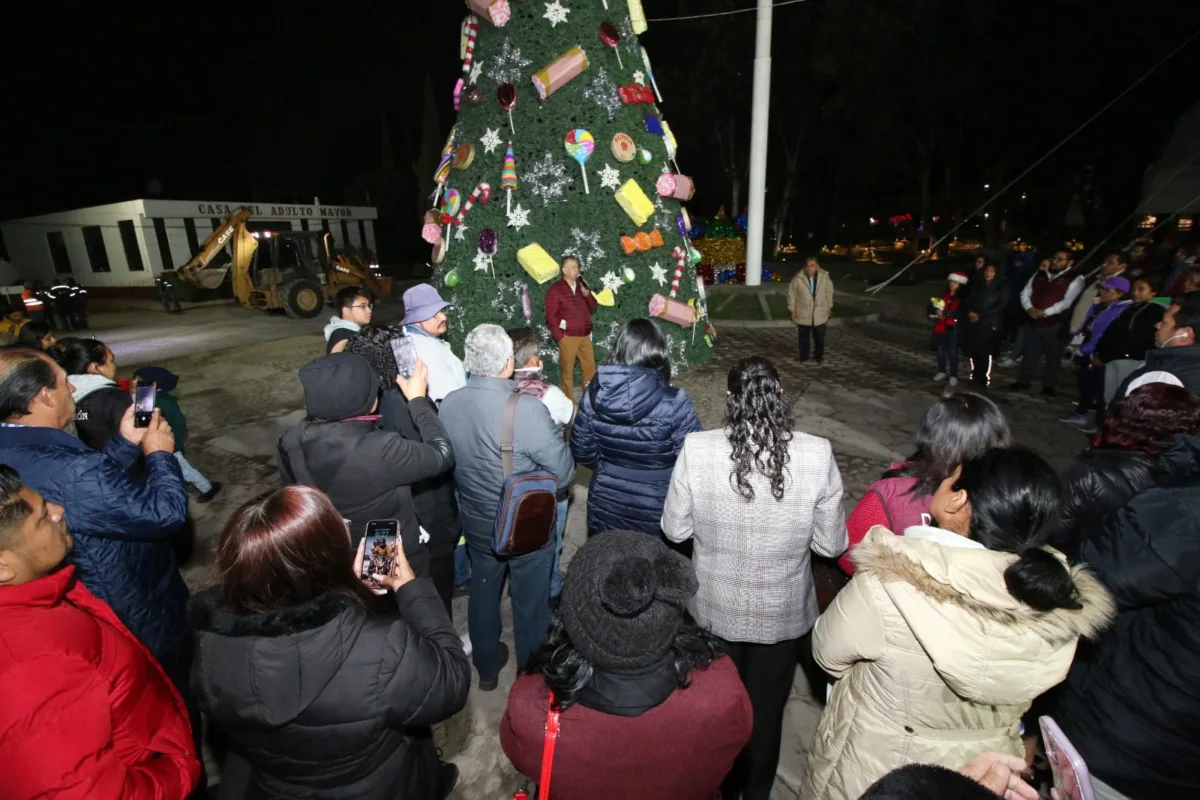 1702527187 281 Encendido del Arbol Navideno 2023 en Acolman Inicio de fiestas