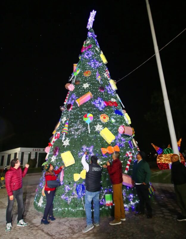 Encendido Del Rbol Navide O En Acolman Inicio De Fiestas Estado De M Xico