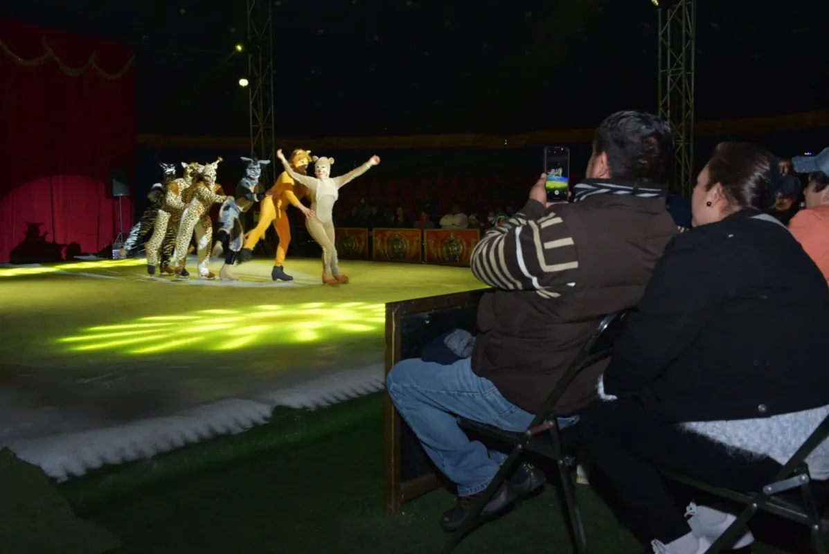 1703807416 Tu tambien puedes vivir la fabulosa experiencia del Circo Sobre scaled