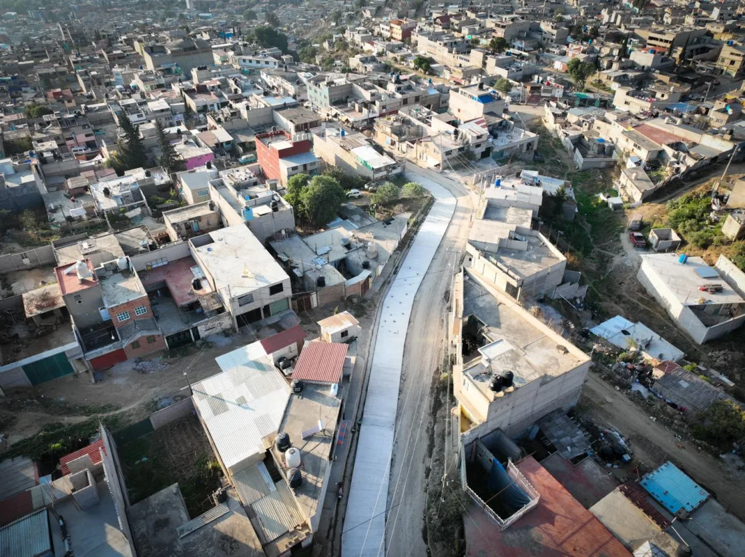 1703950806 675 INFRAESTRUCTURA Se realizan los trabajos de pavimentacion de la