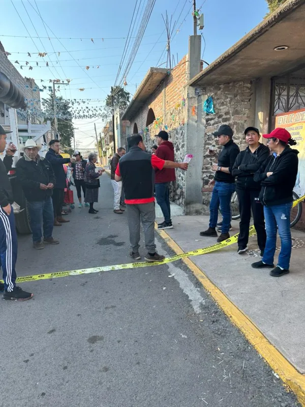 1704429006 457 Vecinos de San Sebastian Xolalpa se quedaron sin energia electrica