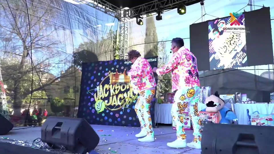 1704725648 Los Jackson Risitas ya estan con nosotros celebrando el DiaDeReyes jpg