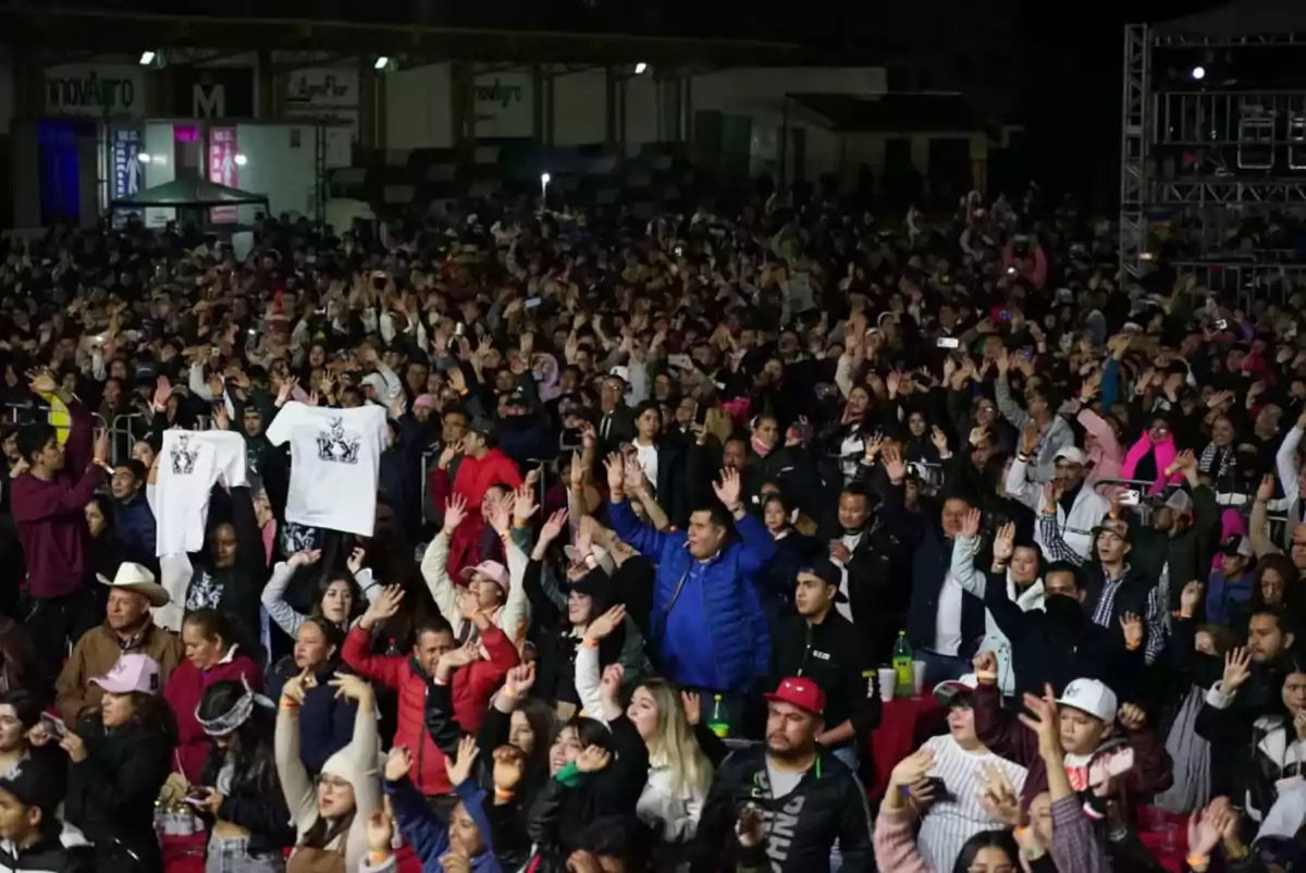 1704792977 Gran cierre de FeriaVillaGuerrero2024 en plaza Civica Municipal contamos con scaled