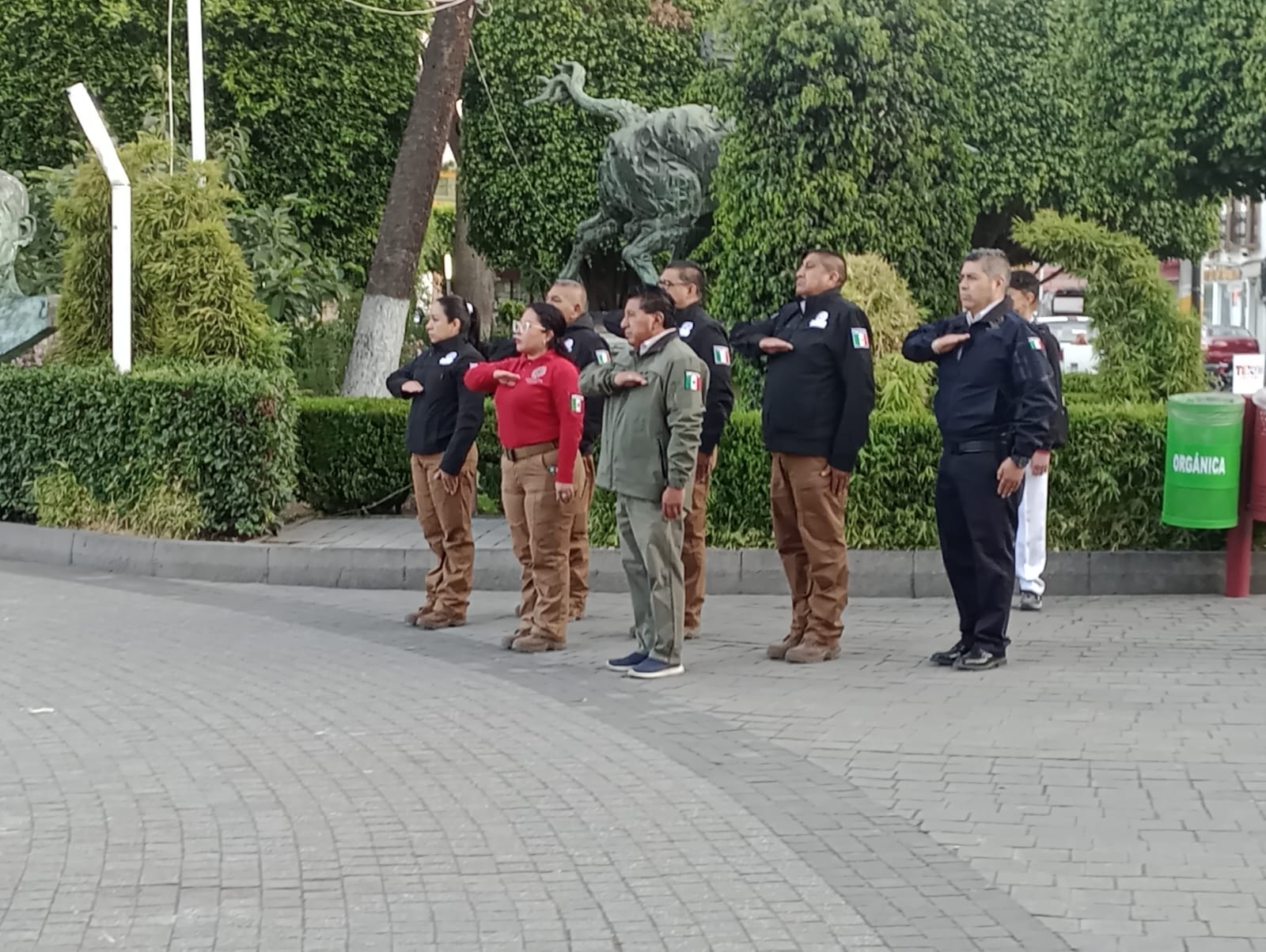 1709667670 232 Honores e izamiento de bandera por parte de la Direccion