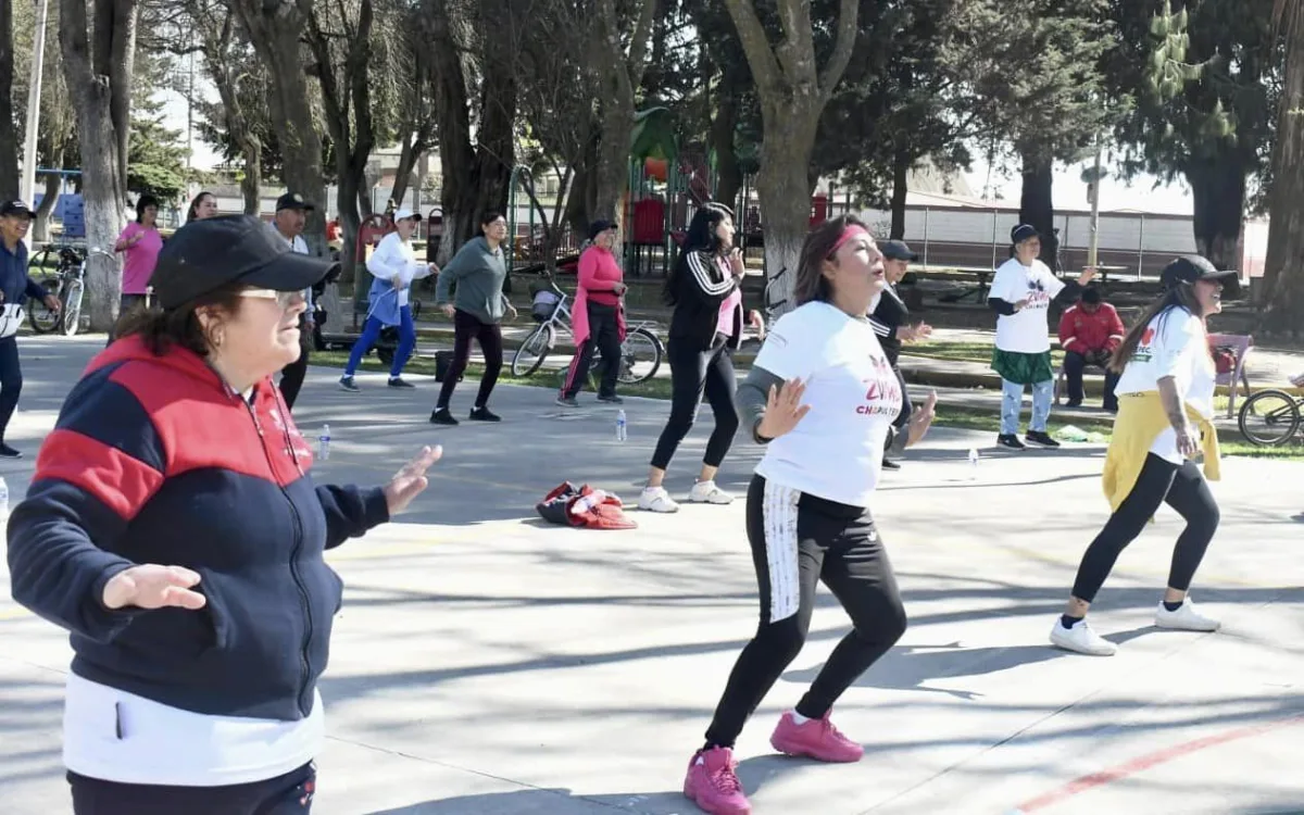 1709726919 214 Iniciando el fin de semana con la clase de ZumbaSabatina