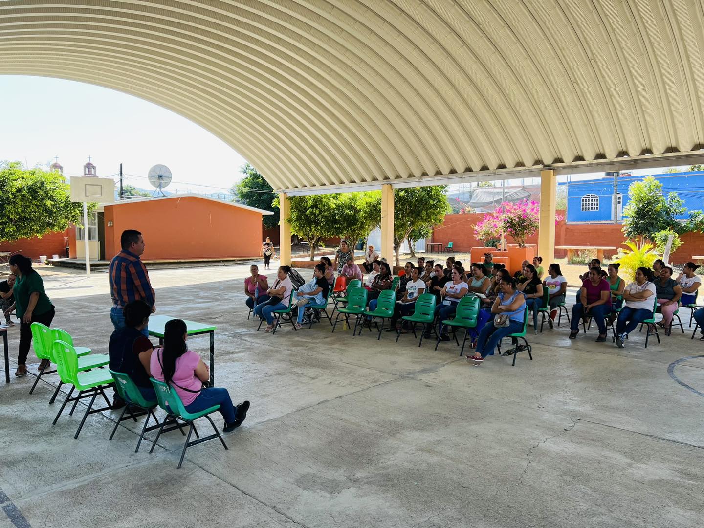 1709800537 687 La educacion es uno de los sectores mas importantes para