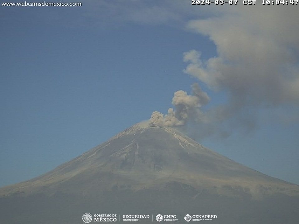 1709872023 681 MUY ACTIVO EL VOLCAN POPOCATEPETL