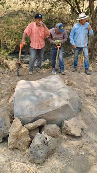 Informamos a la comunidad de Tenango del Aire que la piedra de los tres platos,